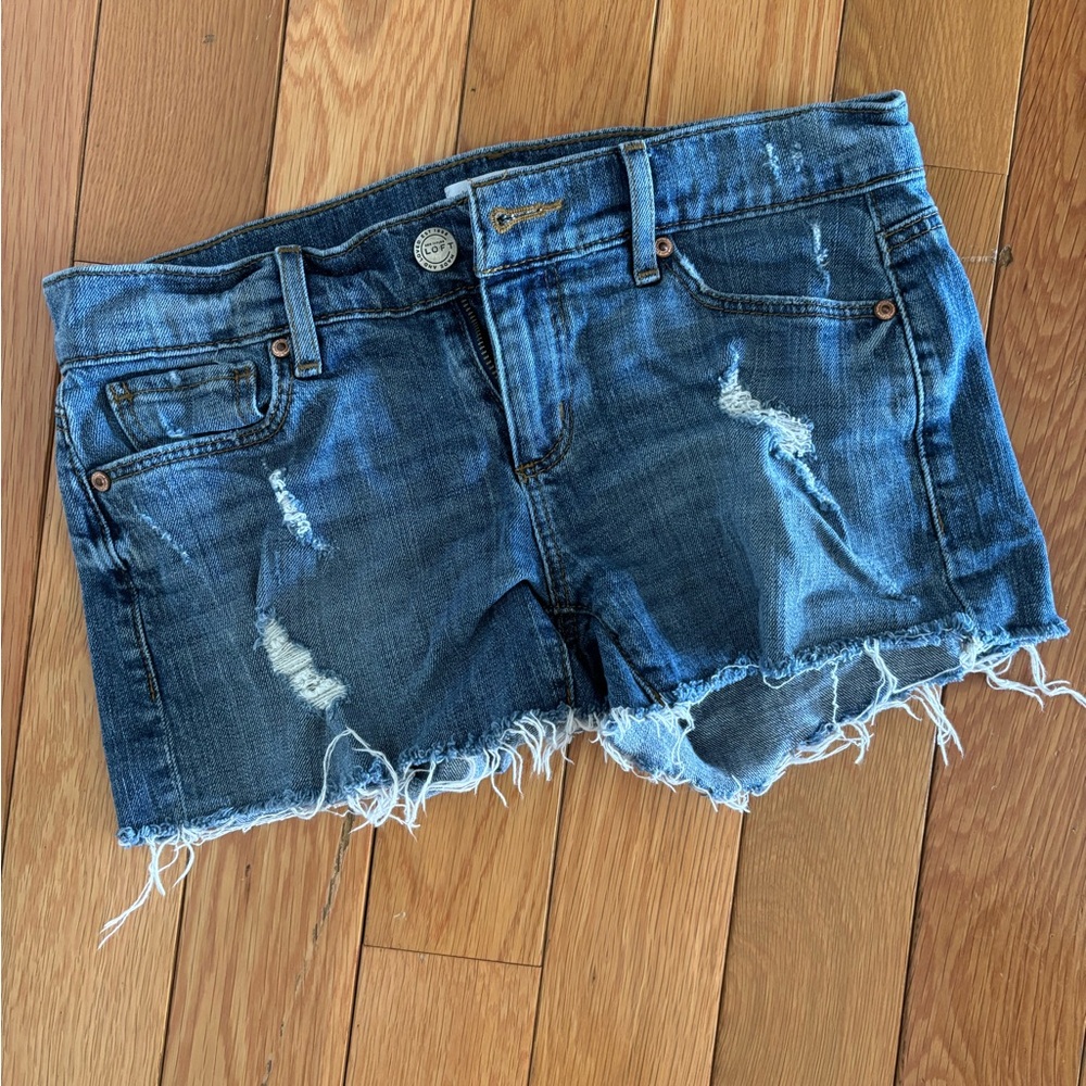 LOFT Distressed Denim Shorts Size 00